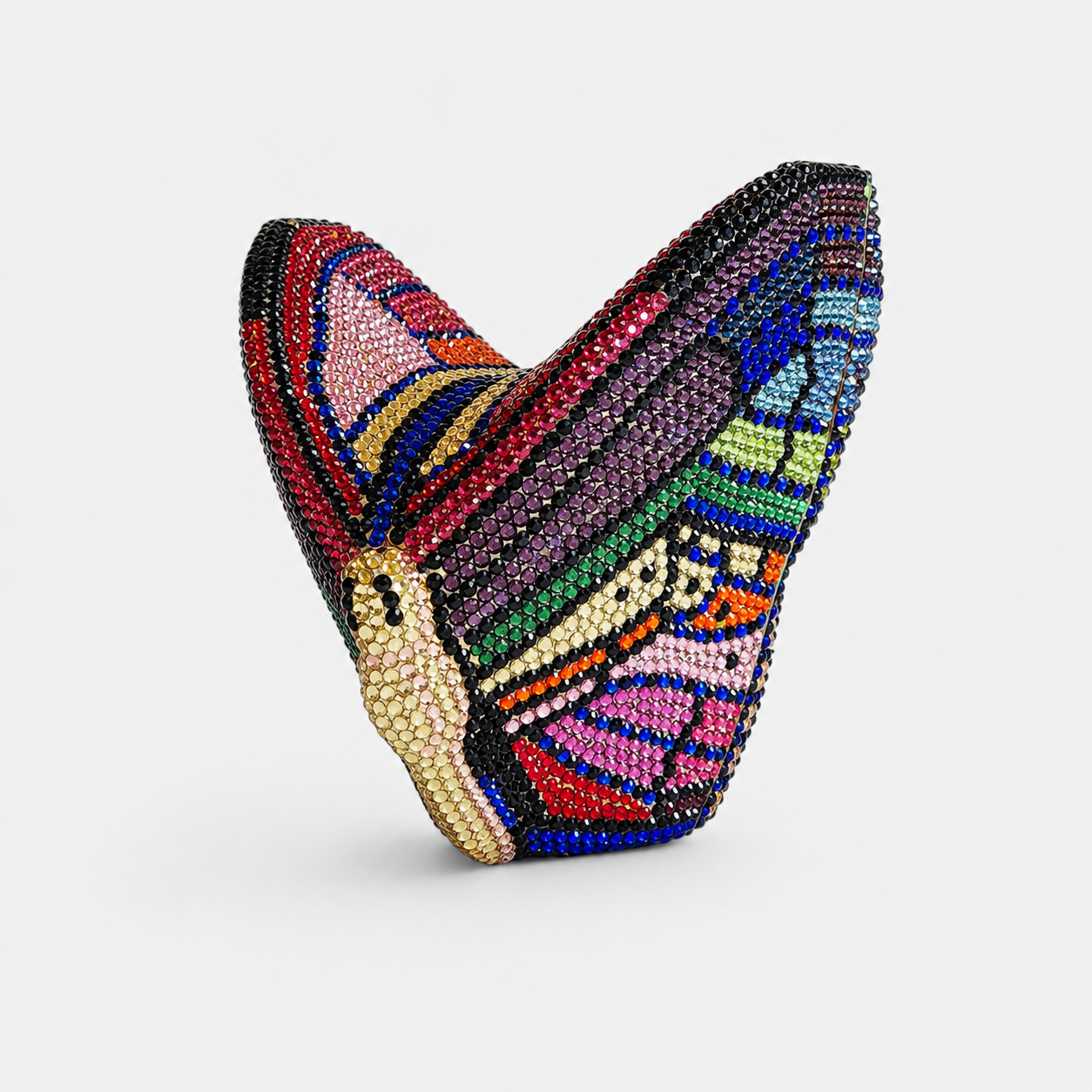 The 3D Butterfly Clutch