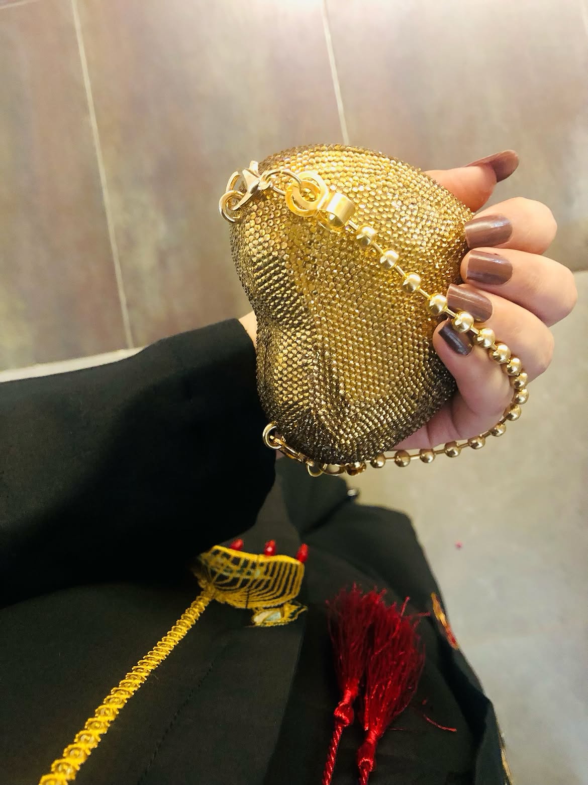 The Diamond Clutch (Metal)